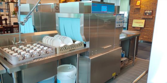 중국 영빈관 500-800 좌석을 위한 고열 선반 컨베이어 접지 닦은 기계 협력 업체